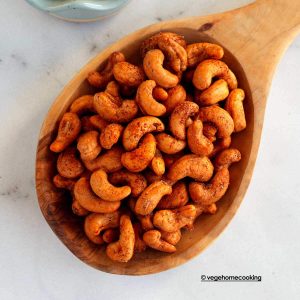 Spicy Roasted Cashews
